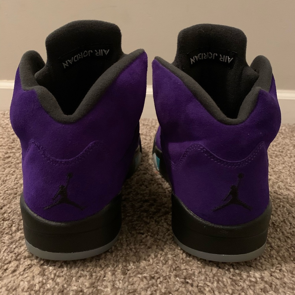 ‼️SOLD‼️Jordan 5 retro “Alternate Grape” - Picture 4 of 7